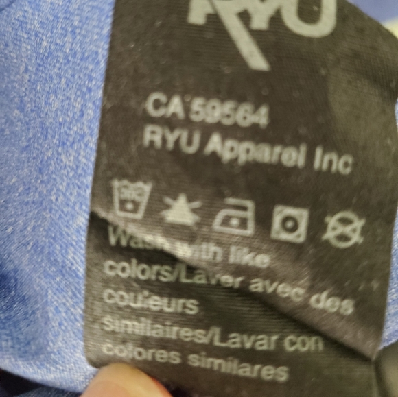 RYU blue longsleeve running top size medium - Picture 6 of 8